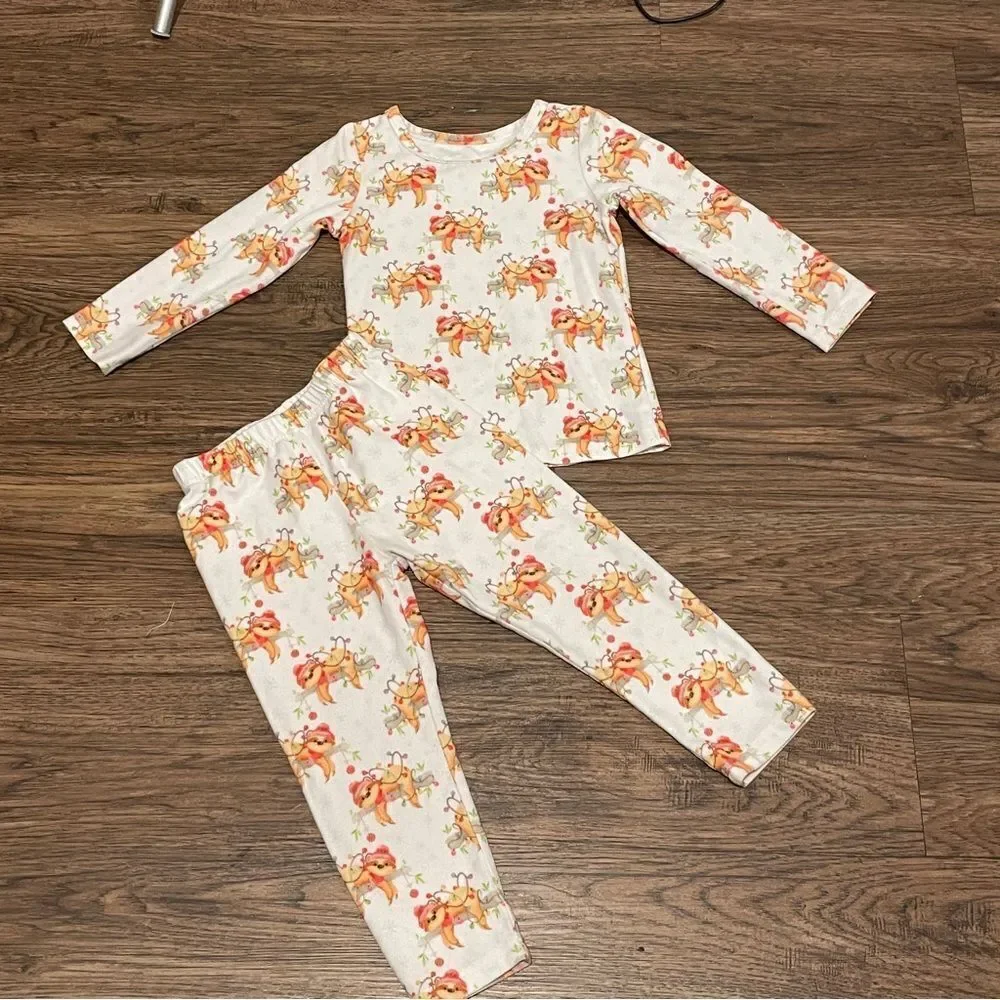 Charlie’s Project Sloth Christmas Holiday Pajamas White Orange Red Size 2T
